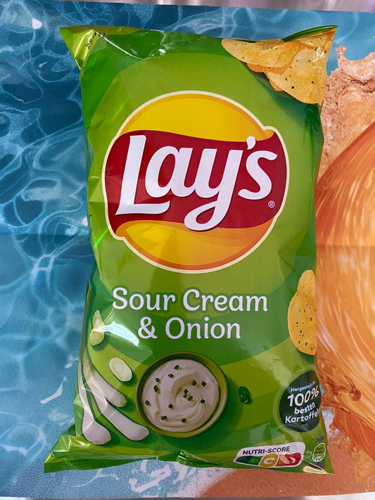 Lays Sour Cream (150g)